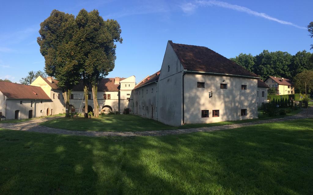 Zamek W Dziegielowie Esterno foto